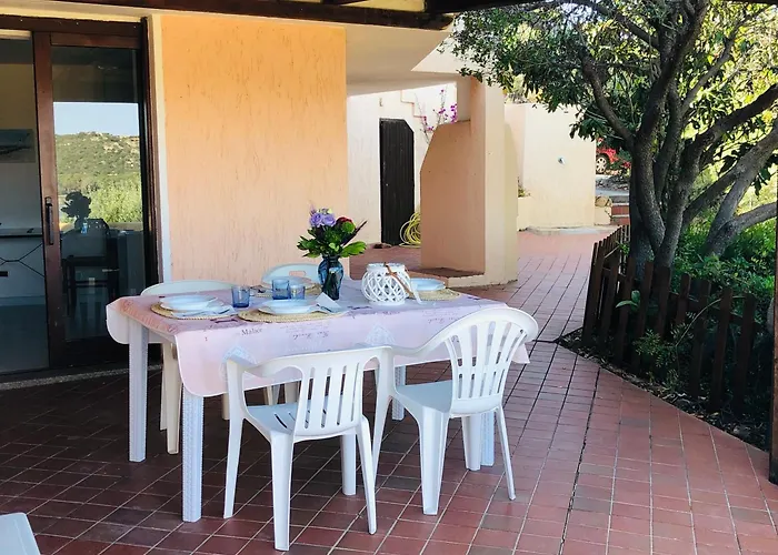 Trilocale Lantana 250 Mt * Porto Taverna