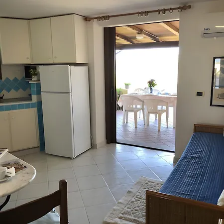 Trilocale Lantana 250 Mt * Porto Taverna